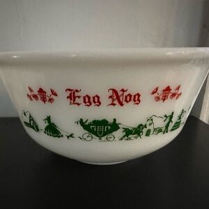 Hazel Atlas Glass Vintage Christmas Holiday Egg Nog Bowl